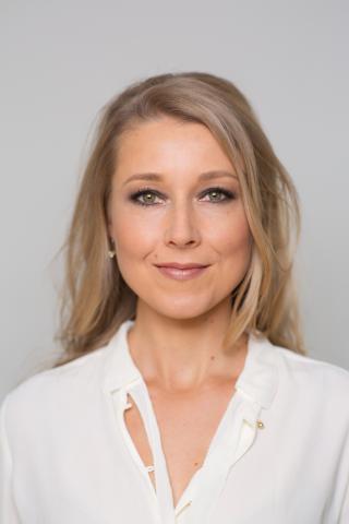 Sarah Smarsh headshot